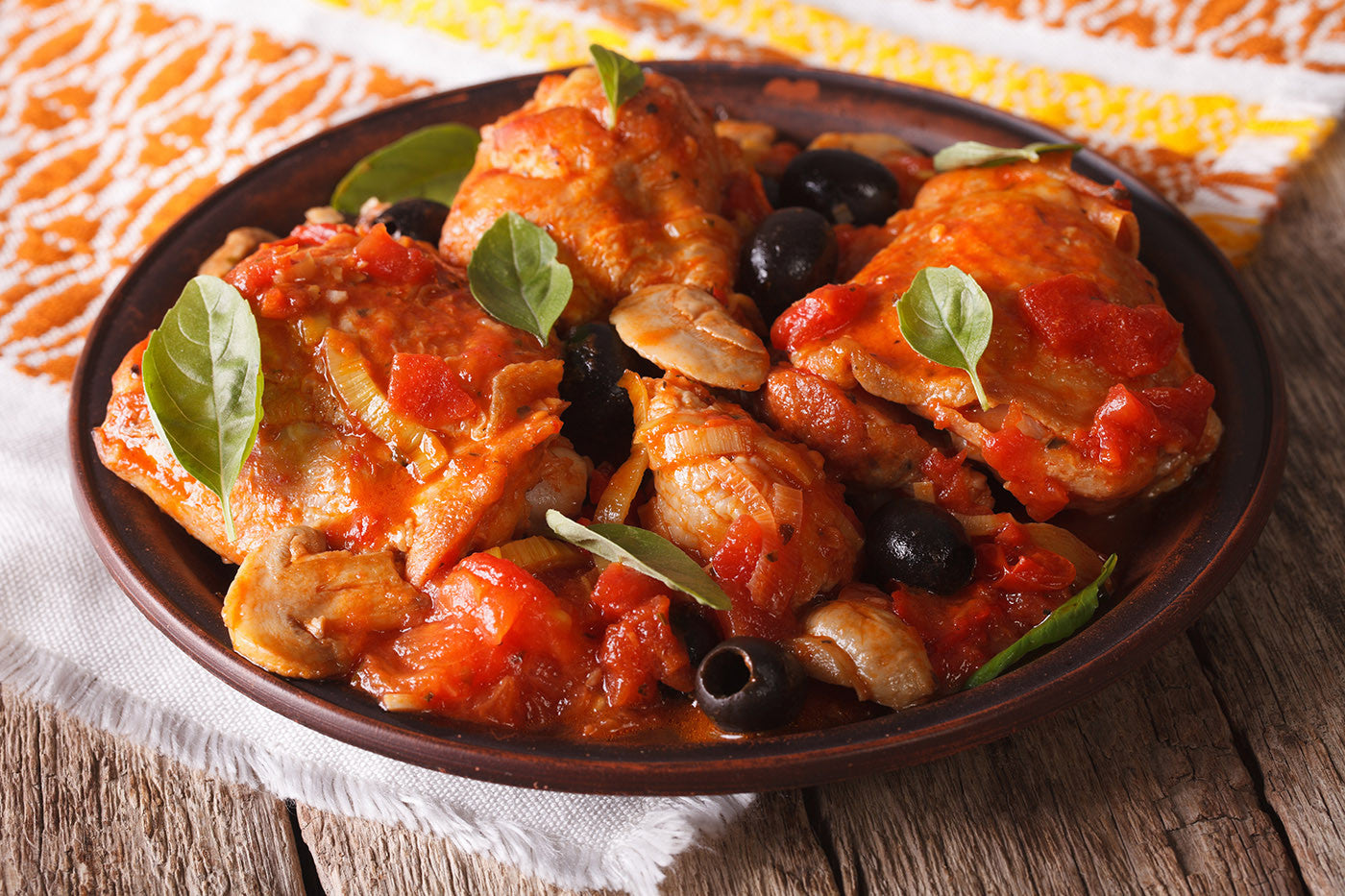 Rustic Chicken Cacciatore: Your Authentic One-Pot Stop in Clay!
