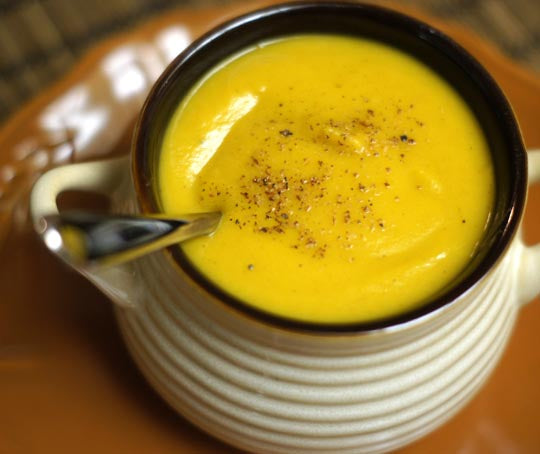 Creamy Curried Butternut Bisque Soup