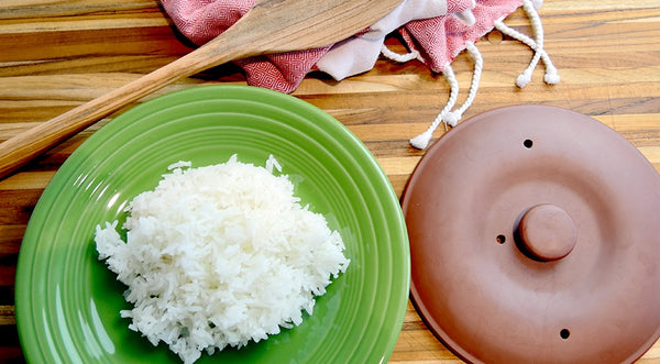 http://vitaclaychef.com/cdn/shop/articles/FLUFFY_RICE_IN_CLAY_600x.jpg?v=1661885091