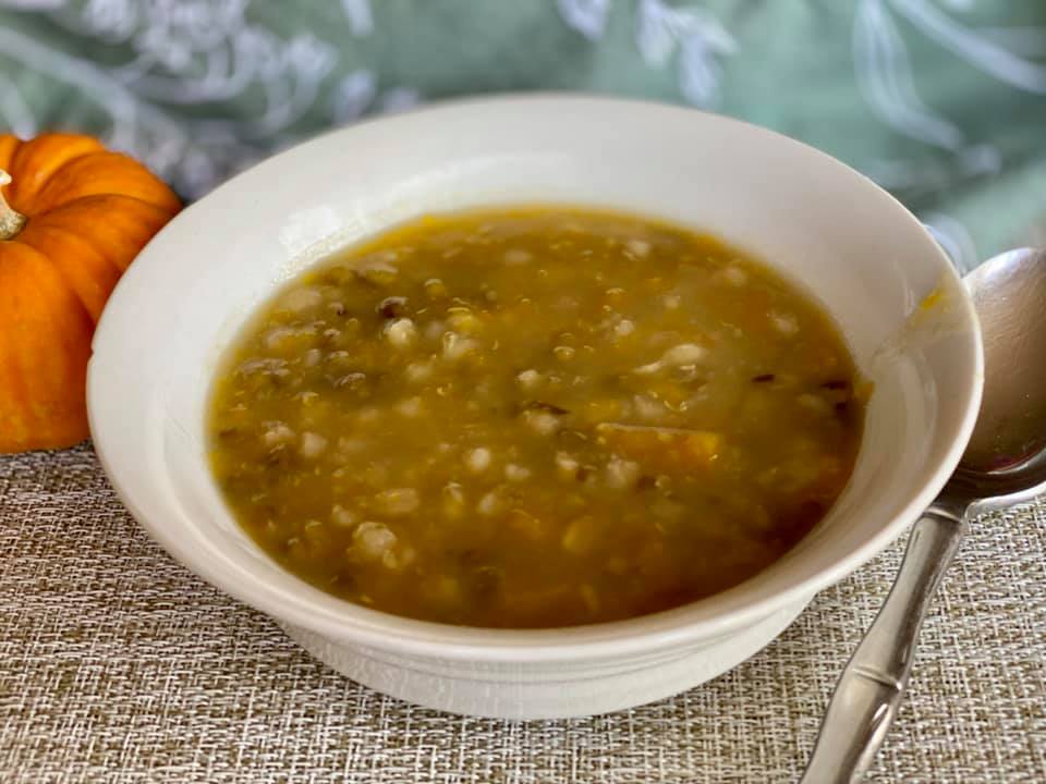 Anti-Inflammatory Pumpkin Mung Beans Soup