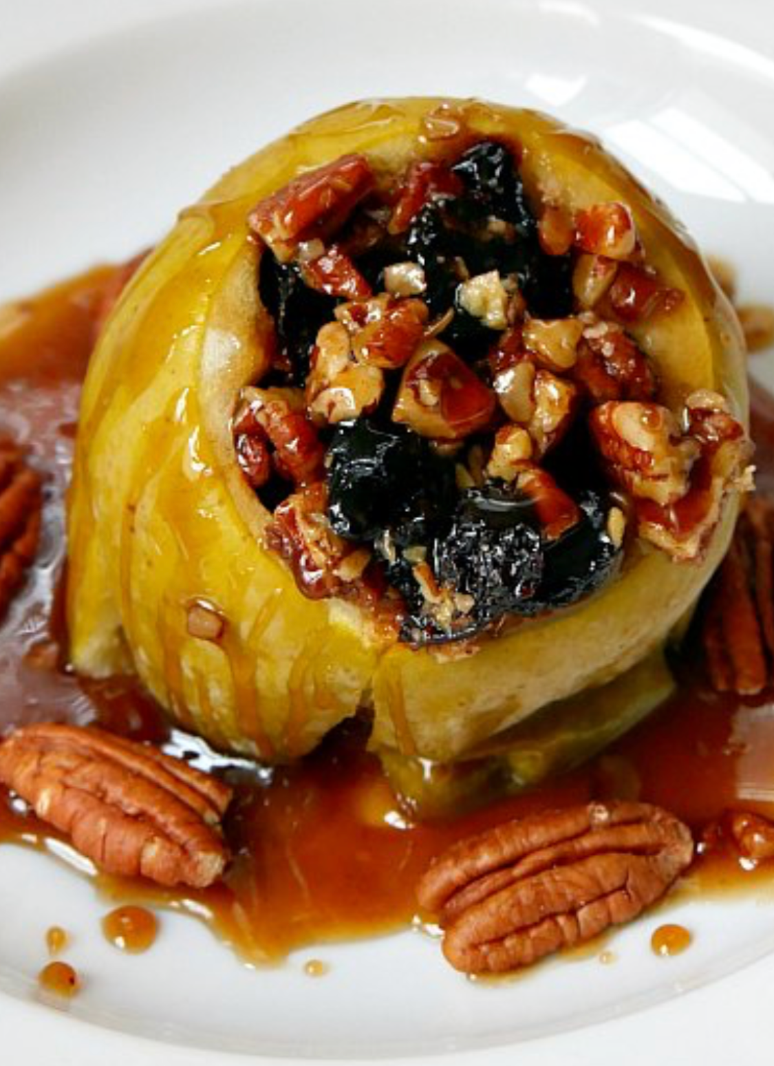 Pecan Caramel Slow Cooker "Baked" Apple in Clay
