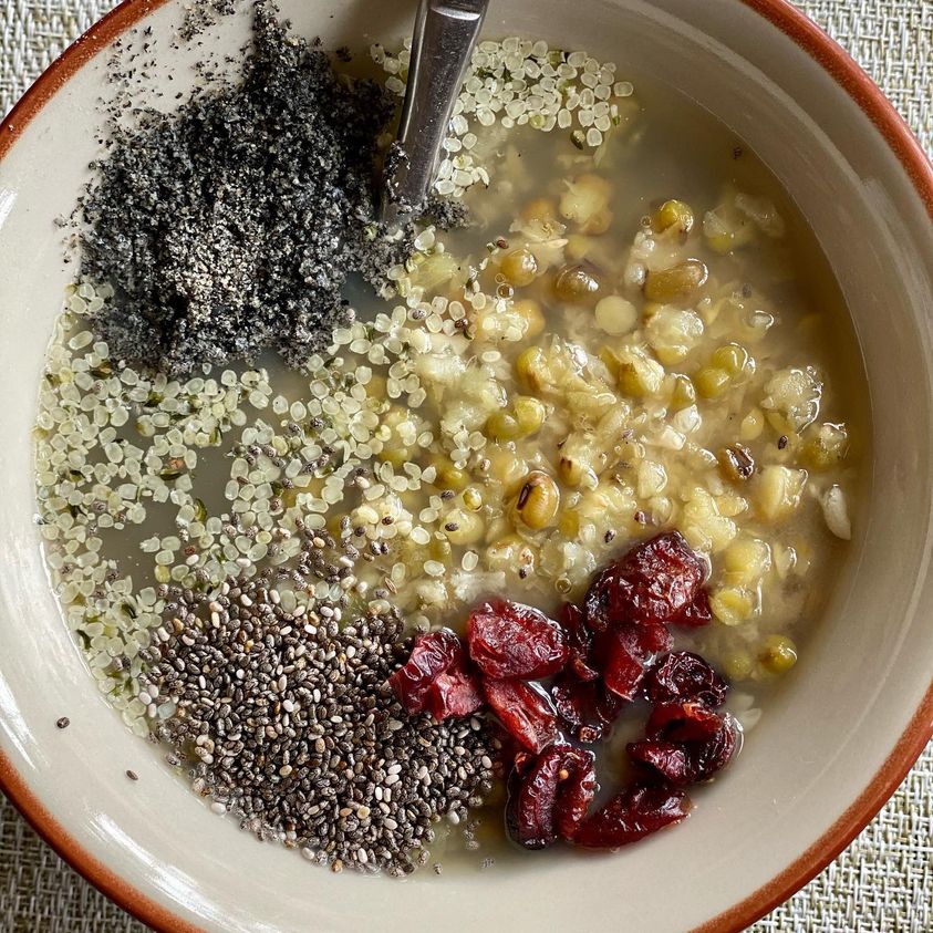 Lentil mung bean rice porridge / soup