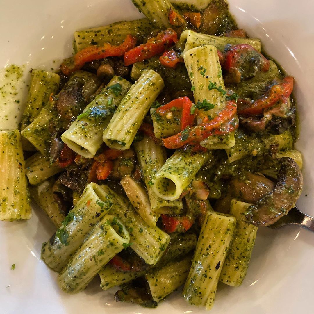 Rigatoni with Kale Pesto in VitaClay: Craving Satisfied in Just 30 Minutes