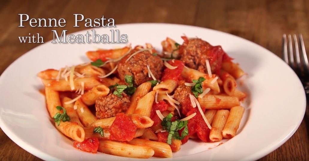 Super Easy Recipe: Penne Pasta with Meatballs (Video Recipe)