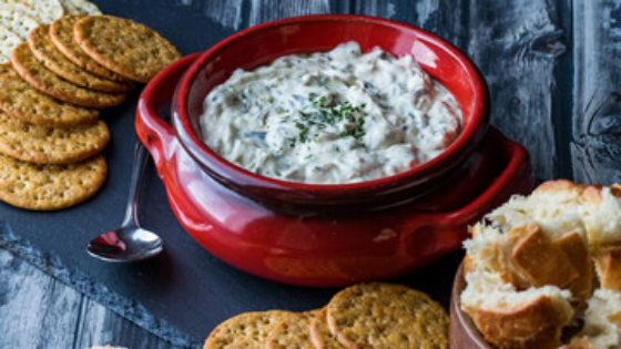 Hot Spinach Cheese Dip--Delicious and Healthy in Clay!