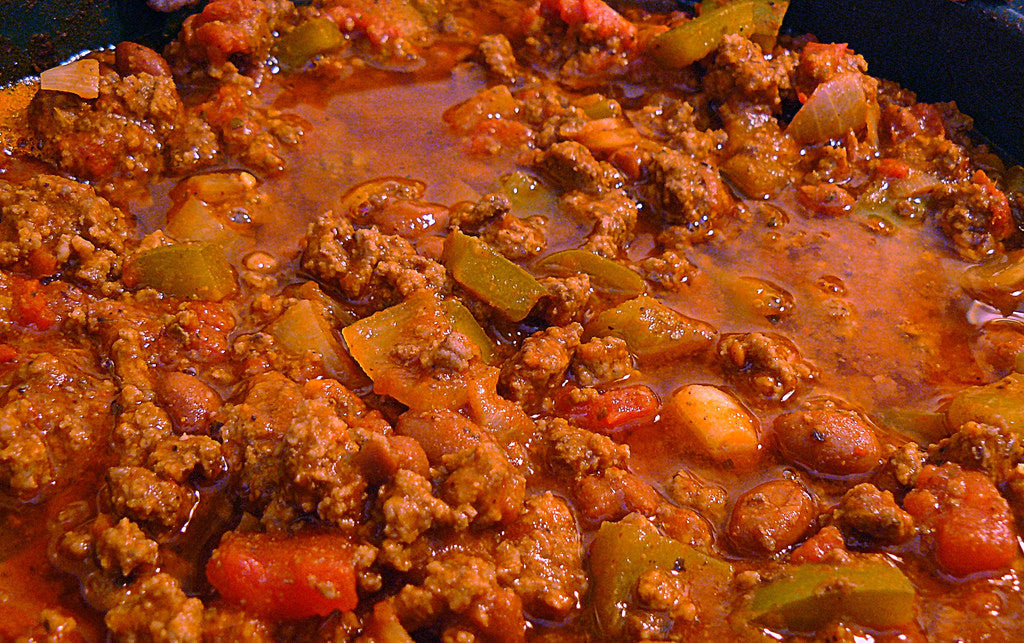 You’ll Love this Sweet and Spicy Chili Cooked in Clay!
