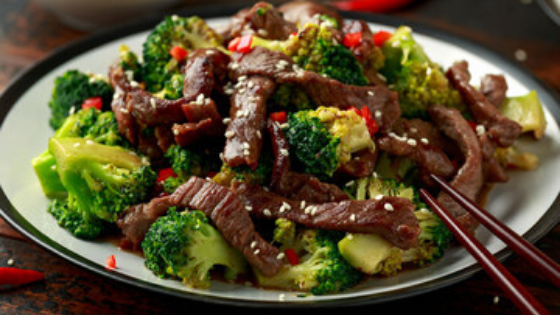 Broccoli Beef in Clay: No More Need for Unhealthy Take-Out!
