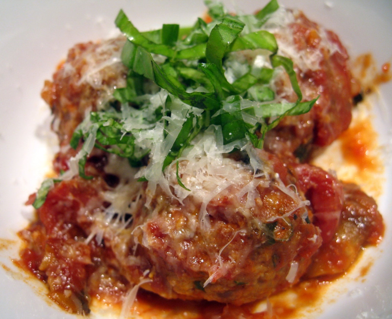 Vegan Slow Cooker Meatballs