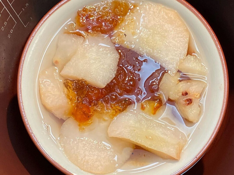 Soothing and Beautifying Pear and Peach Resin Gum Syrup in VitaClay in Just an Hour