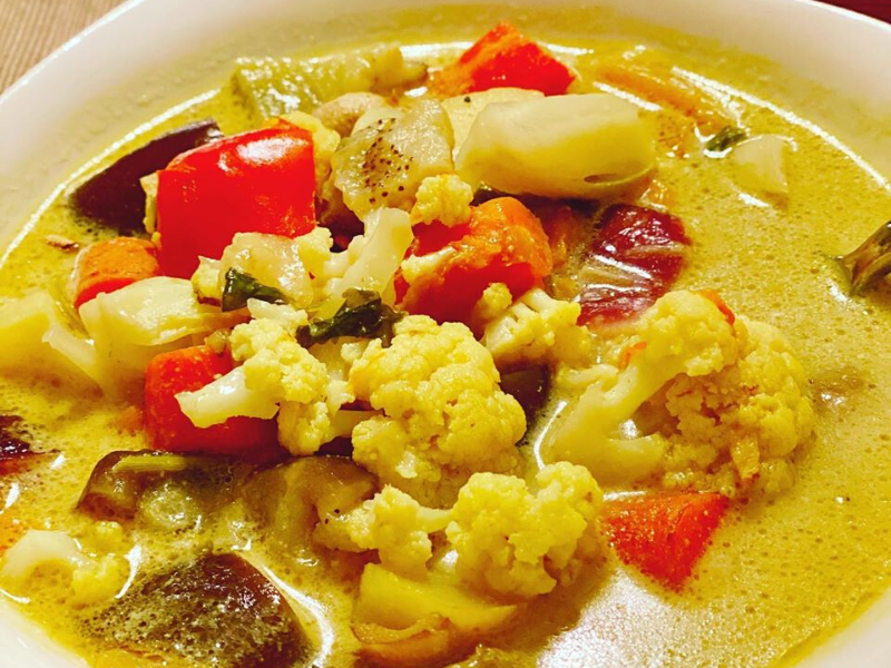Easy Simple Quick Coconut Curry Veggie Stew
