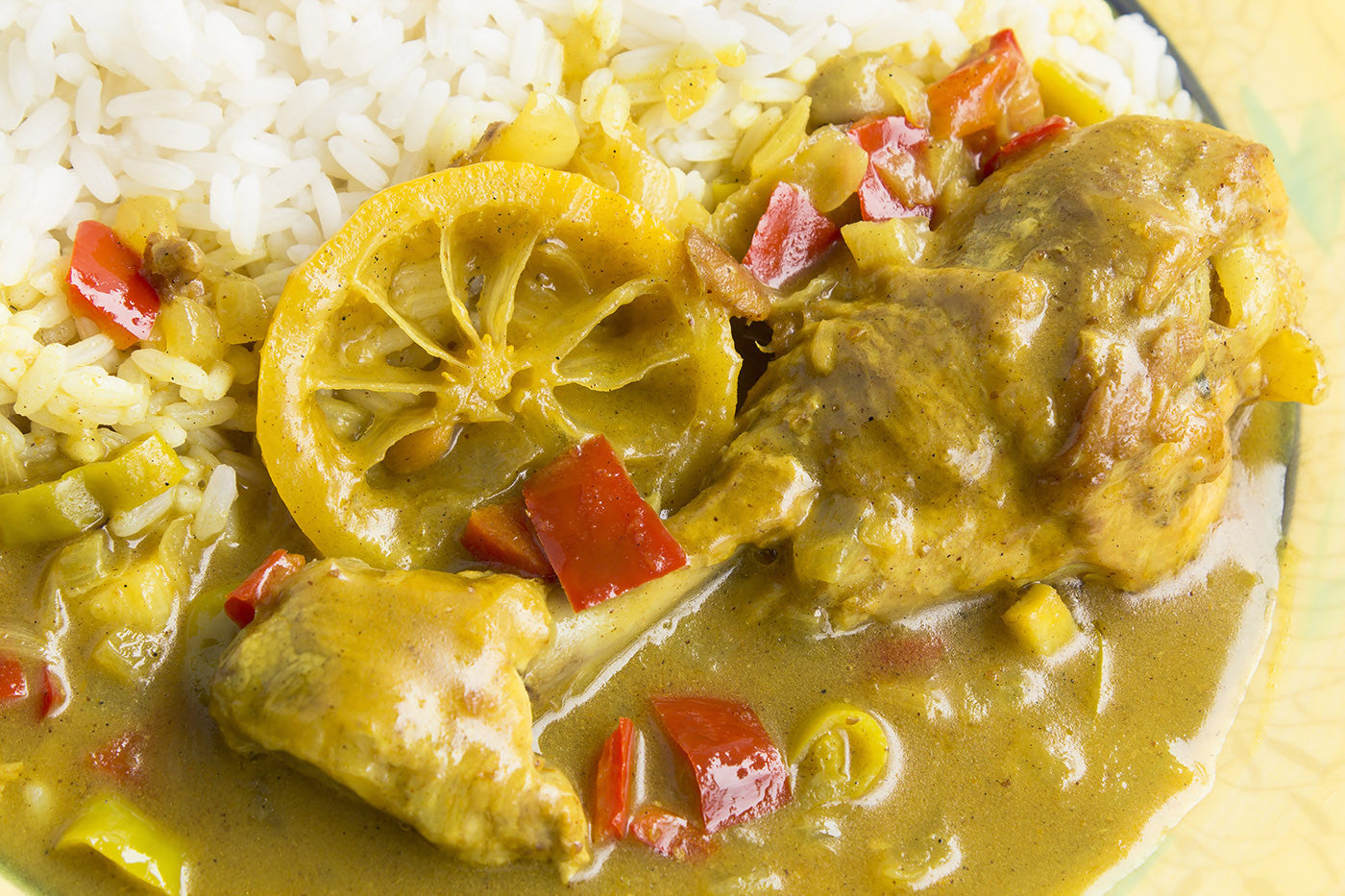 Yellow Curried Chicken Drumsticks: Perfect and Easy in Clay!