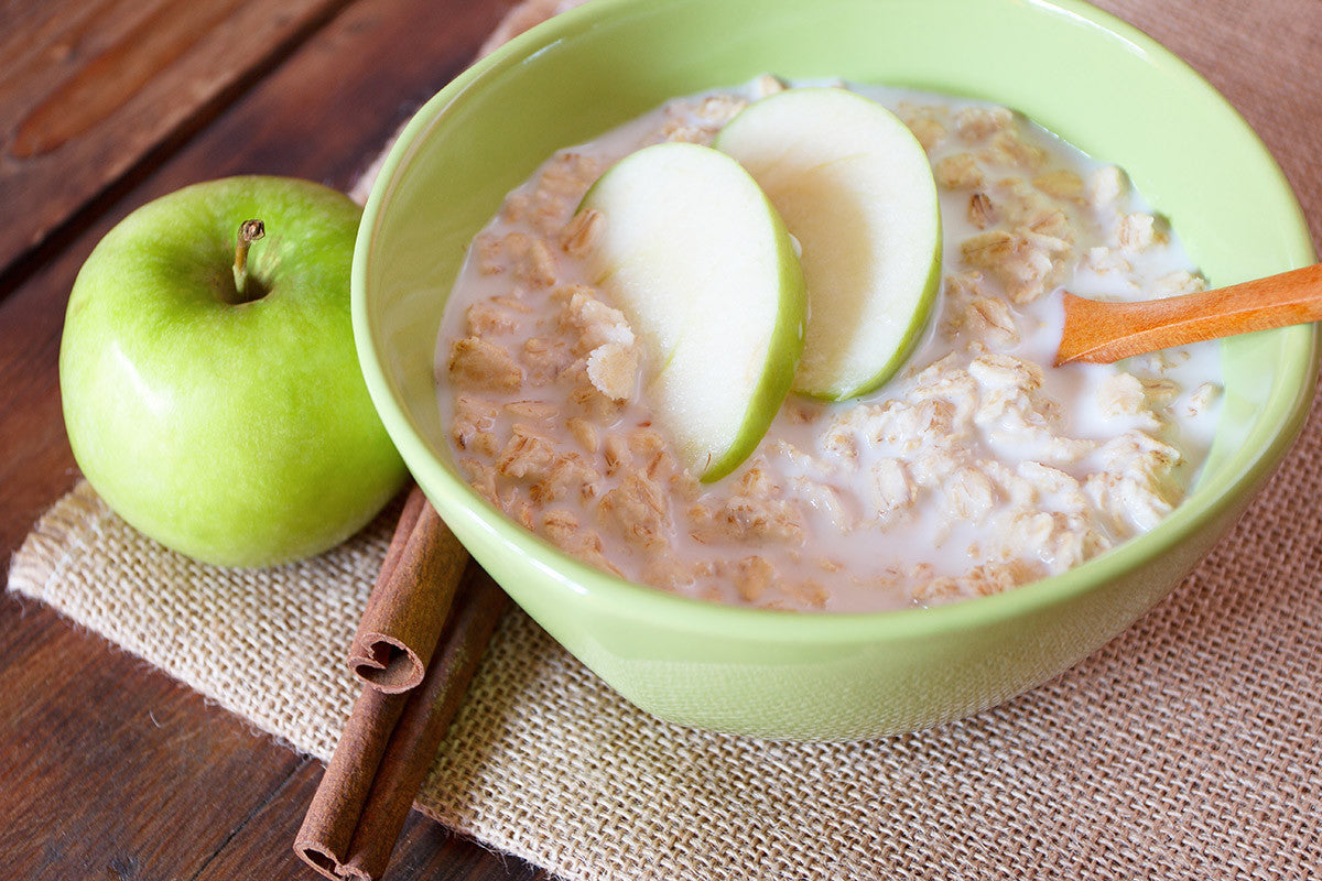 Apple Cinnamon Steel Cut Oats: Cook Breakfast While You Sleep!
