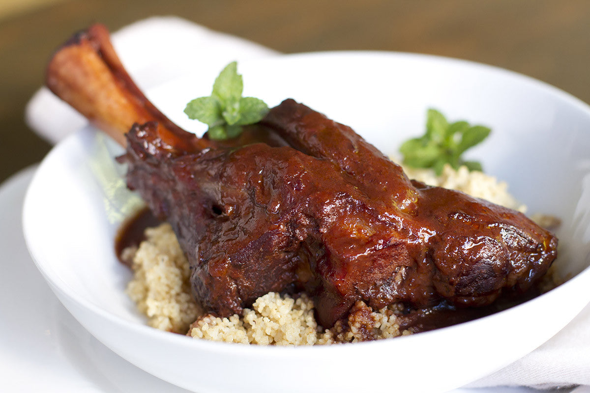 Clay Pot Slow Cooked Lamb Shanks: Tender and Juicy!