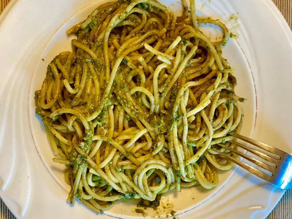 3-Ingredient Healthy, Satisfying Pesto Pasta Cooked in VitaClay in Jus ...