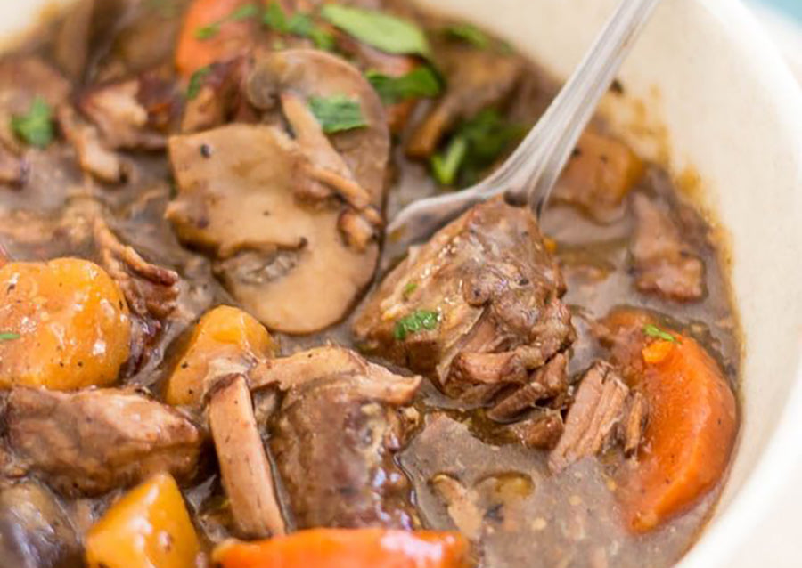 VITACLAY PALEO SLOW COOKER BOEUF BOURGUIGNON