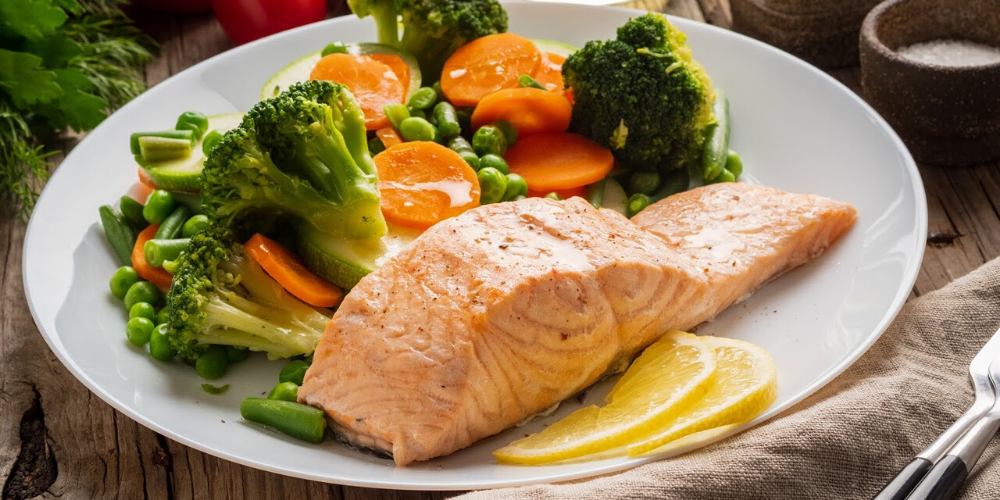 Easy 30-Minute Salmon & Broccoli with Lemon Herb Sauce in Best Slow Cooker