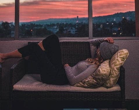 rest while cooking dinner in vitaclay