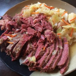 Slow Cooker Corned Beef and Cabbage